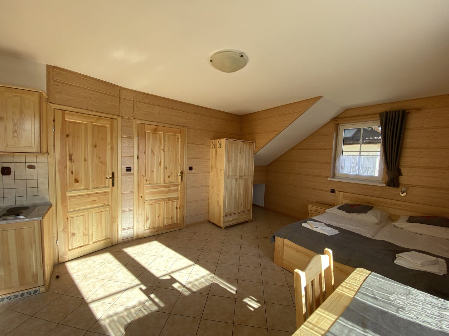 item-gallery